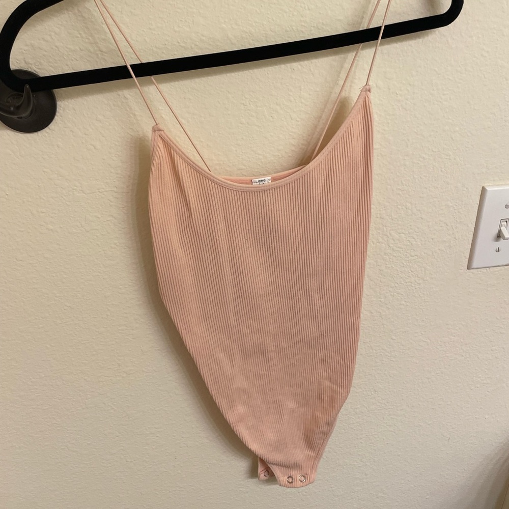 Light pink ribbed body suit